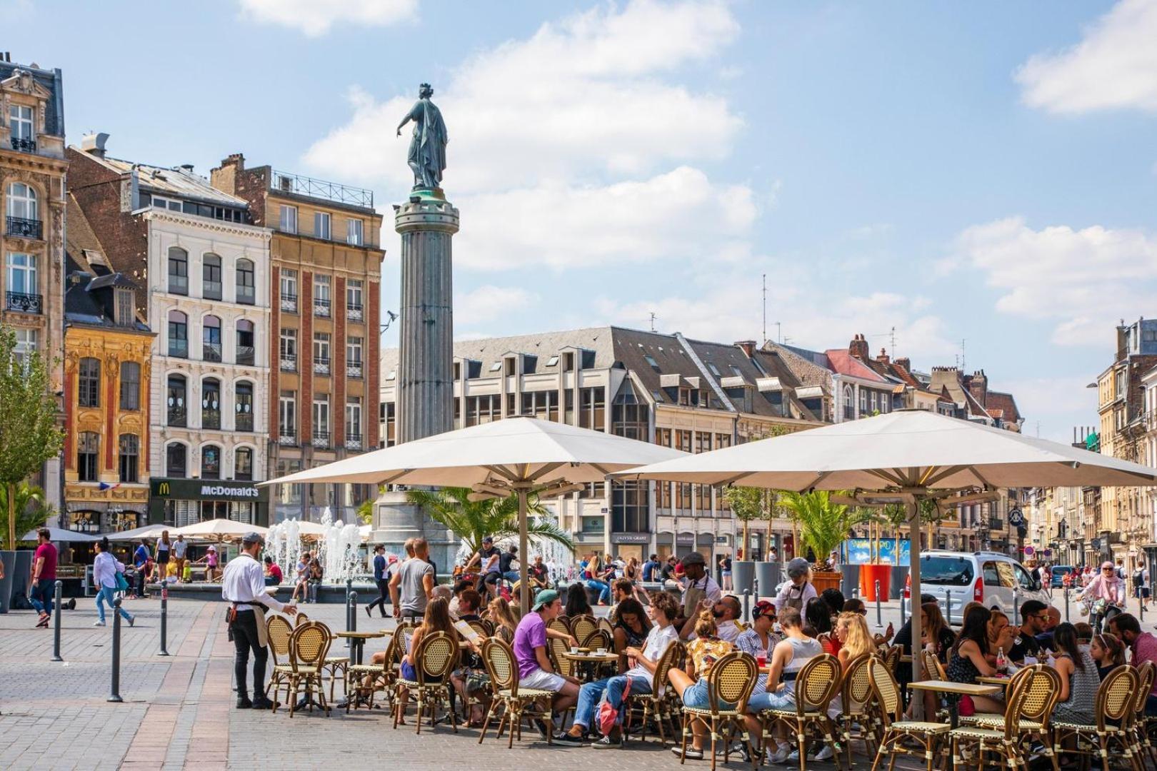 Апартаменты In The Heart Of Old Lille: Rue De La Monnaie Экстерьер фото